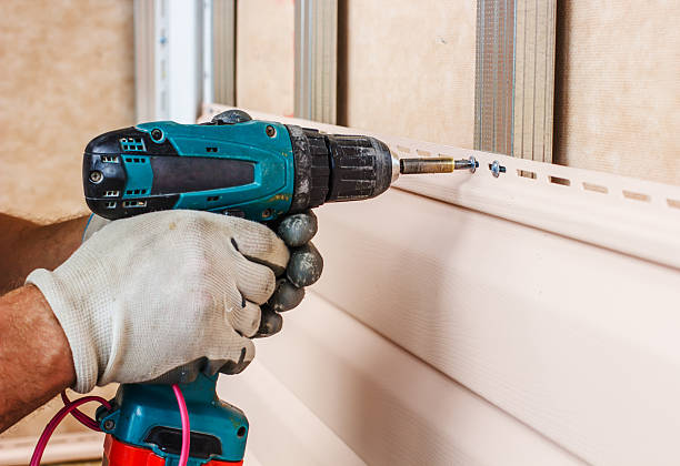 Siding Removal and Disposal in Milford, UT